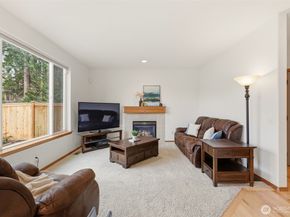 20101 11th Avenue W, Lynnwood WA 98036