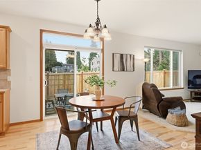 20101 11th Avenue W, Lynnwood WA 98036