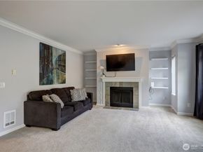 31500 33rd Place SW F103, Federal Way WA 98023