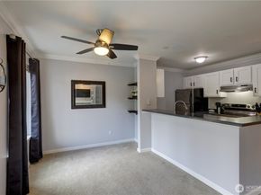 31500 33rd Place SW F103, Federal Way WA 98023