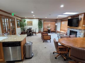 31500 33rd Place SW F103, Federal Way WA 98023