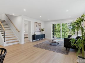 10930 NE 120th Street, Kirkland WA 98034