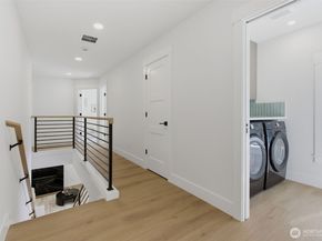 10930 NE 120th Street, Kirkland WA 98034
