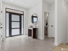 10930 NE 120th Street, Kirkland WA 98034