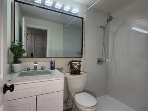 3008 Scenic Drive SE, Auburn WA 98023