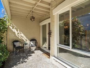 1606 103rd Place NE K5, Bellevue WA 98004