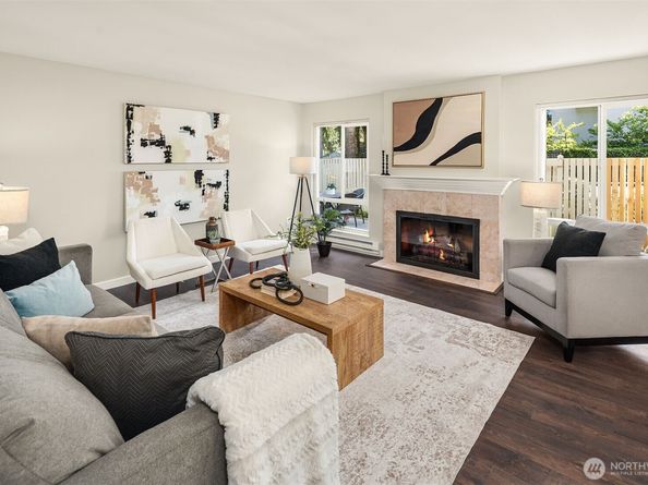 1606 103rd Place NE K5, Bellevue WA 98004