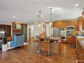 11815 157th Avenue NE, Redmond WA 98052