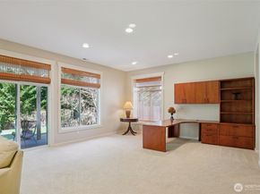 11815 157th Avenue NE, Redmond WA 98052