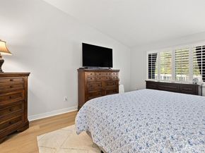 210 Mountain Park Boulevard SW F303, Issaquah WA 98027