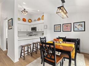 210 Mountain Park Boulevard SW F303, Issaquah WA 98027