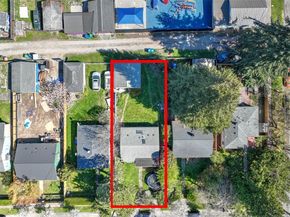 8650 10th Avenue SW, Seattle WA 98106