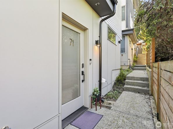71 W Dravus Street, Seattle WA 98119
