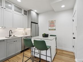 71 W Dravus Street, Seattle WA 98119