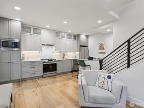 71 W Dravus Street, Seattle WA 98119