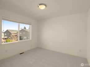 24 174th Place SW, Bothell WA 98012