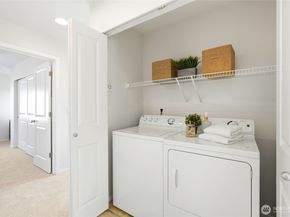 10175 156th Court NE 105, Redmond WA 98052