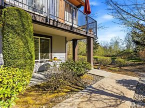 10175 156th Court NE 105, Redmond WA 98052