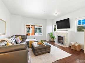 10175 156th Court NE 105, Redmond WA 98052