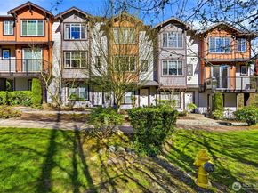 10175 156th Court NE 105, Redmond WA 98052