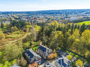 10175 156th Court NE 105, Redmond WA 98052