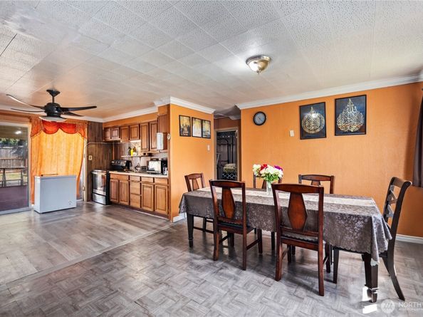 3206 S 221st Street, SeaTac WA 98198