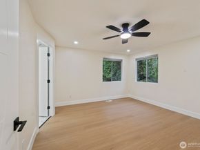 10518 165th Place NE, Redmond WA 98052