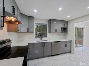 10518 165th Place NE, Redmond WA 98052