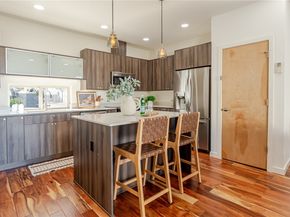 3245 21st Avenue W, Seattle WA 98199