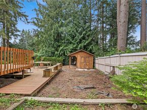 10833 32nd Drive SE, Everett WA 98208