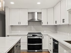 200 Mt Park Boulevard SW A103, Issaquah WA 98027
