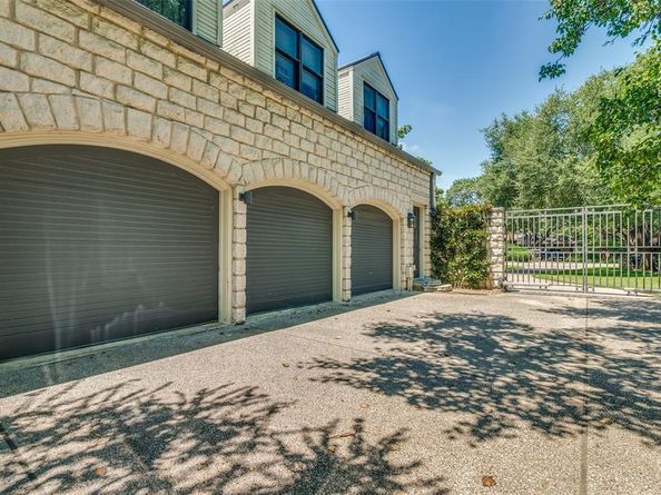 5936  Woodland Drive , Dallas Texas 75225