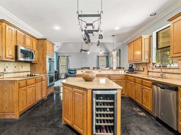 106 E Fork Road , Sunnyvale Texas 75182
