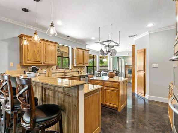 106 E Fork Road , Sunnyvale Texas 75182