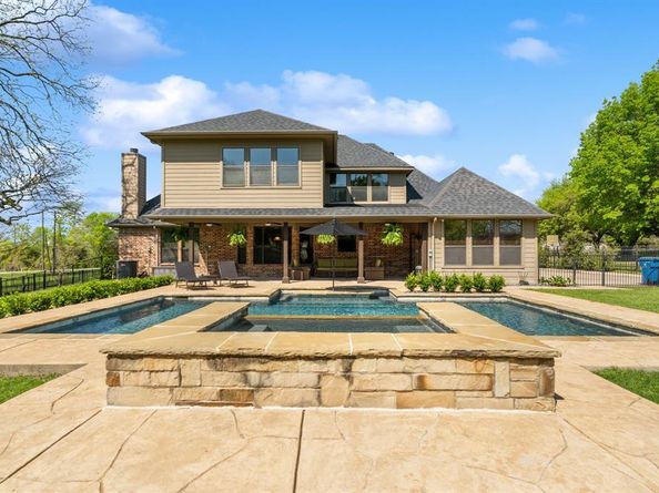 106 E Fork Road , Sunnyvale Texas 75182