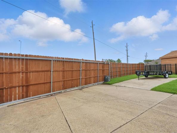 1801  Bent Brook Drive , Mesquite Texas 75181