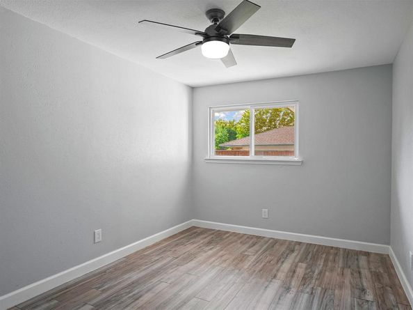 900  Westminster Drive , Richardson Texas 75081