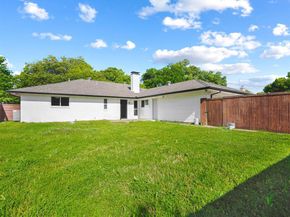 900  Westminster Drive , Richardson Texas 75081