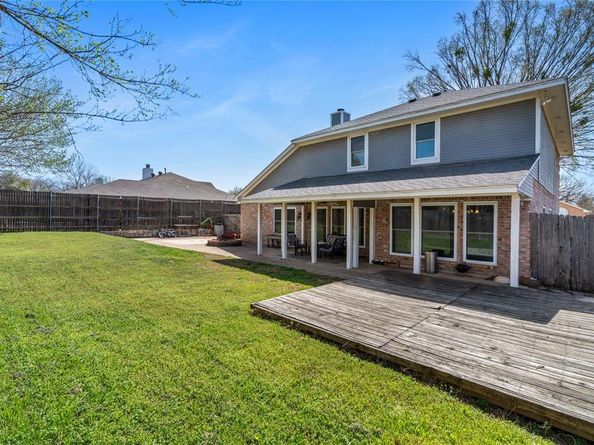 1403  Derby Drive , Kennedale Texas 76060