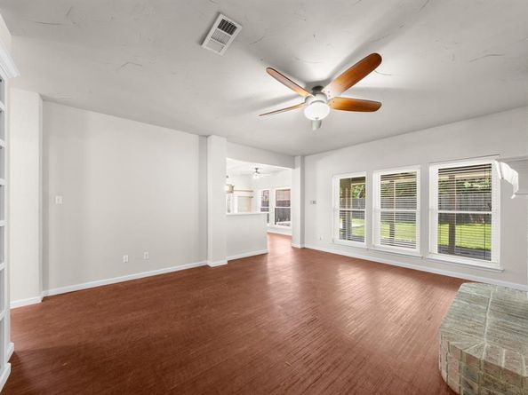 1403  Derby Drive , Kennedale Texas 76060