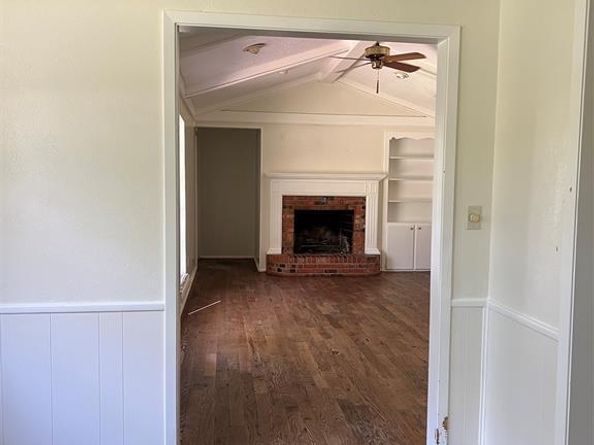 4215  Southcrest Drive , Arlington Texas 76013