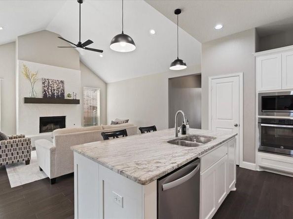 1415  Carnation Street , Celina Texas 75078
