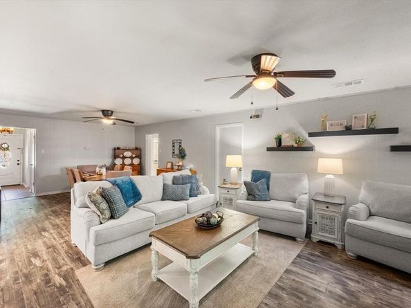 4208  Shipley Court , Benbrook Texas 76116