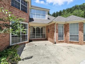 5009  River Bluff Drive , Fort Worth Texas 76132