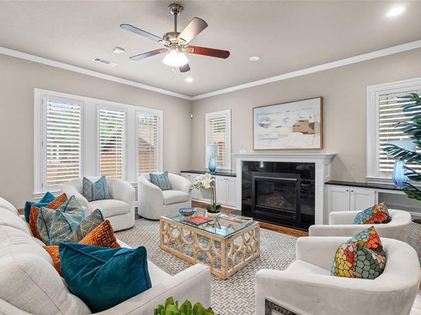 2549  Rogers Avenue , Fort Worth Texas 76109