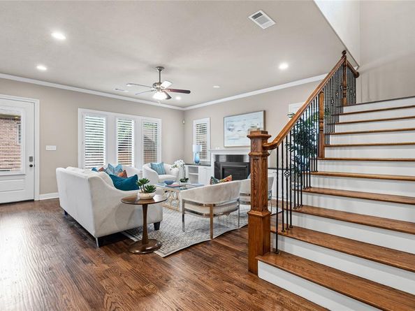 2549  Rogers Avenue , Fort Worth Texas 76109