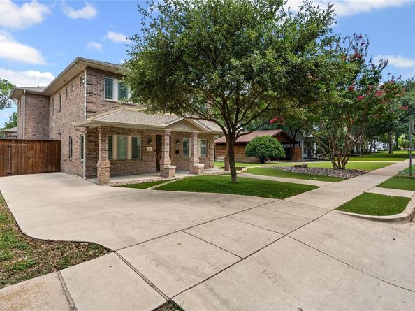 2549  Rogers Avenue , Fort Worth Texas 76109