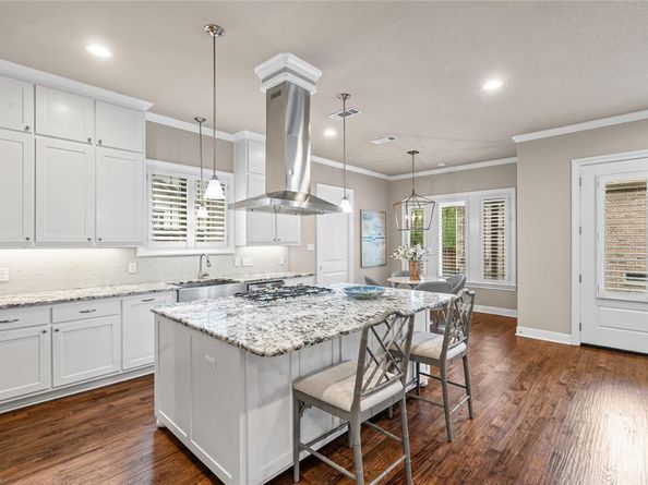 2549  Rogers Avenue , Fort Worth Texas 76109