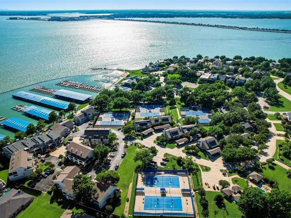 454  Yacht Club Drive  A & B, Rockwall Texas 75032