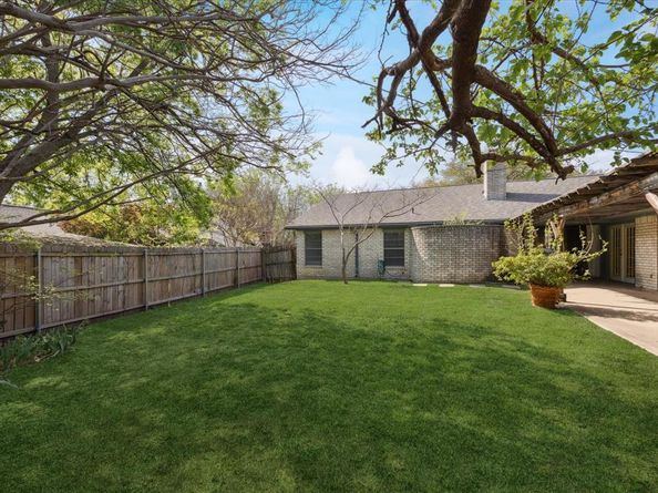 4379  Rota Circle , Fort Worth Texas 76133